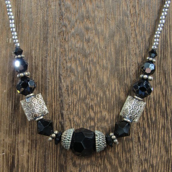 Jewelry - 16" Silver Tone Rustic Hefty Black Material Necklace Vintage